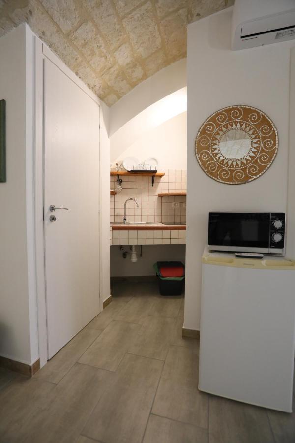 Due Passi Dal Borgo Antico 3 Apartamento Bari Exterior foto